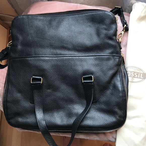 Fossil Large Preston Tote and Crossbody Bag - Picture 6 of 10